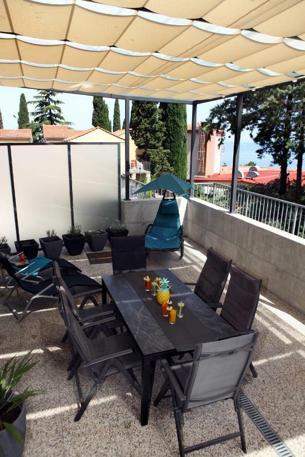 Trendy Apartment Izola Js Buitenkant foto